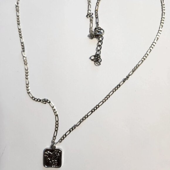 Forever Love Necklace - Picture 2 of 4